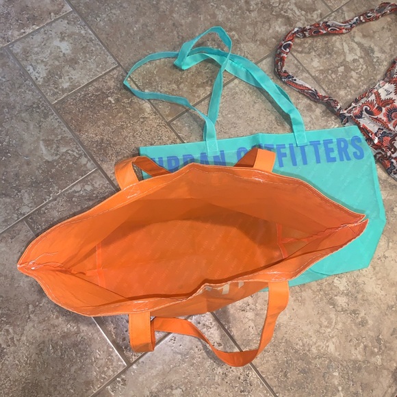 Free People and Urban Outfitters reusable bags - Picture 9 of 9